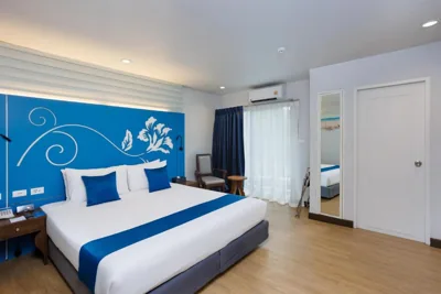 Deluxe-Doppelzimmer — Days Inn by Wyndham Patong Beach